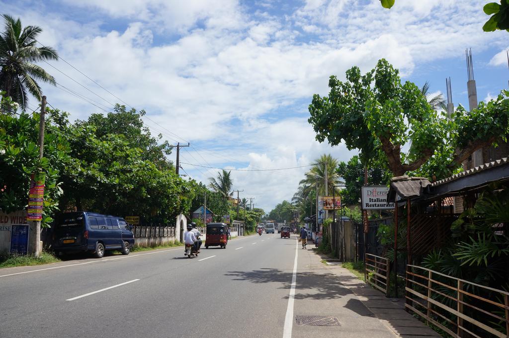 Tandem Guesthouse Hikkaduwa Luaran gambar