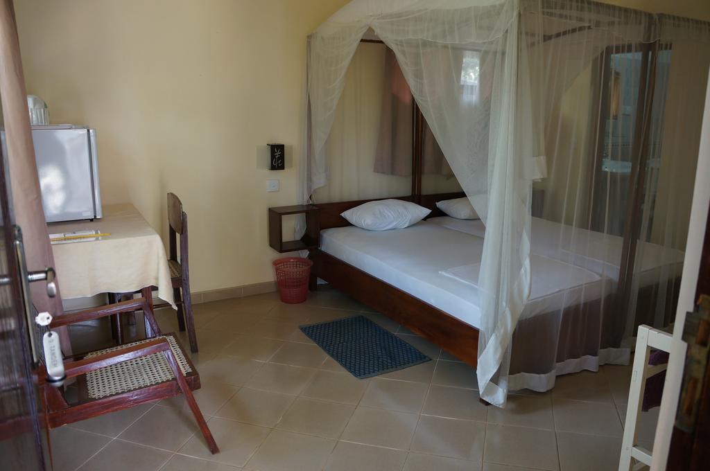 Tandem Guesthouse Hikkaduwa Luaran gambar
