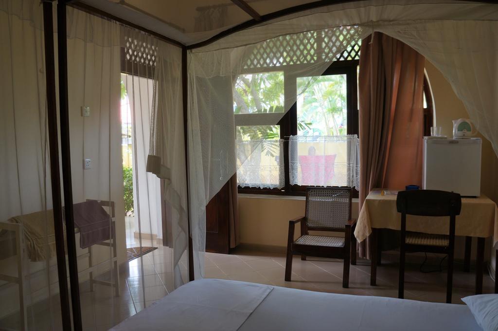 Tandem Guesthouse Hikkaduwa Luaran gambar