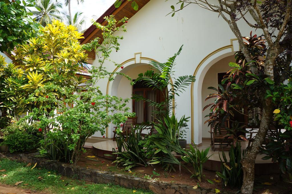 Tandem Guesthouse Hikkaduwa Luaran gambar